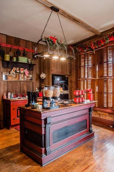 The Historic Wolf Hotel