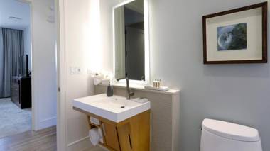 Maui Westside Presents - Luana Garden Villas 18C