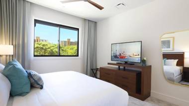 Maui Westside Presents - Luana Garden Villas 18C