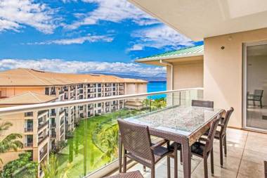 K B M Resorts- HKH-714 Newly remodeled 1Bd 7th floor stunning ocean beach views