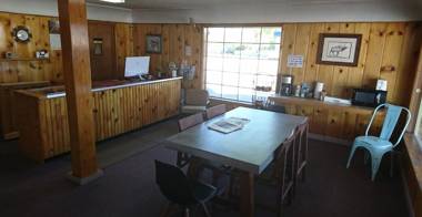 Caribou Lodge and Motel