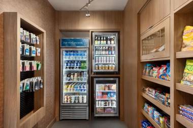 Fairfield Inn & Suites by Marriott Milwaukee West