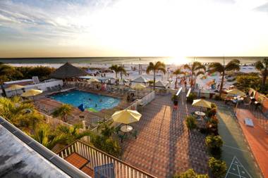 Plaza Beach Hotel - Beachfront Resort