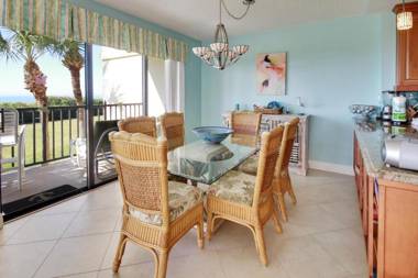 Land's End #201 building 8 - Beach Front