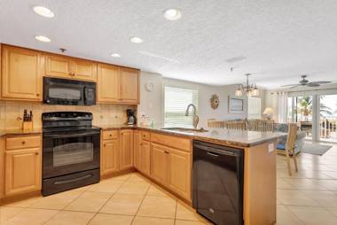 106 Beach Place Condos