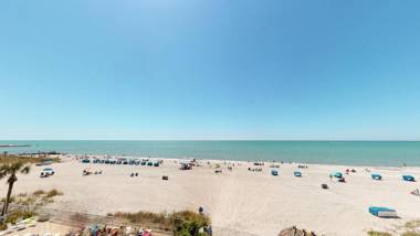 304 Sandy Shores Condos