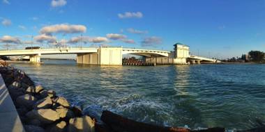 200 Beach Place Condos