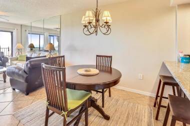 Land's End 203 building 6 Lovely Updates Beautiful Balcony Views