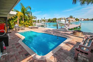 Manatee Home- Waterfront Views from Private Pool!