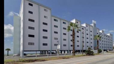 Sunset Chateau Beach Front Condo Star5Vacations