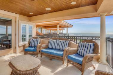 Seaclusion A NEW listing Beachfront Townhome with Elevator