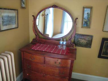 The Spirit of 76 House B&B