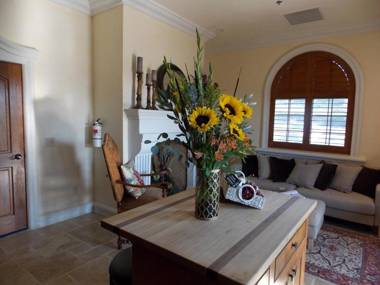 Thorn Hill Vineyards Villa Suites