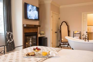 Caldwell House Bed and Breakfast