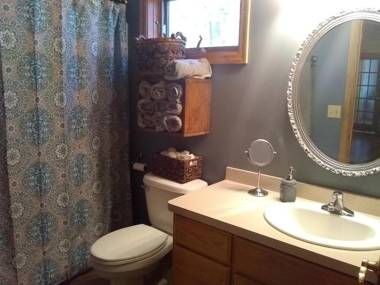 Wooded retreat no breakfast provided