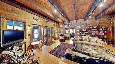 Legacy Point On Little Siss