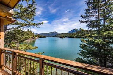 Stillpoint Lodge - All-Inclusive