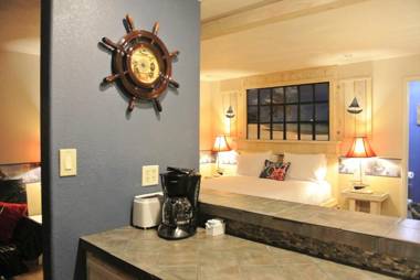 Redwoods River Resort & Campground