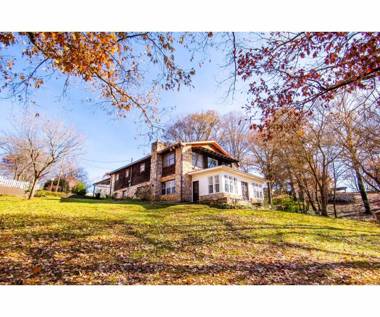 Classic Lake House Lakefront with Fire Pit and Dock