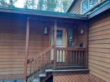 Willamette Pass Inn & Chalets