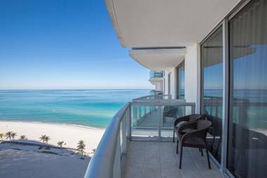 Marenas Resort 1BD Ocean View in Sunny Isles