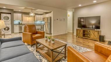 Huge Yard Familyfriendly Smarthome Walk To Beach Dunes Hiking Trails