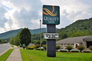 Quality Inn Cherokee