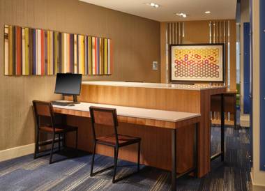 Holiday Inn Express & Suites - Lockport an IHG Hotel