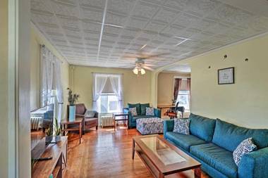 Pet-Friendly Finger Lakes Home Near Wineries!