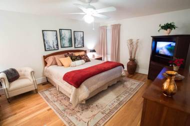 Loudoun Valley Manor B&B