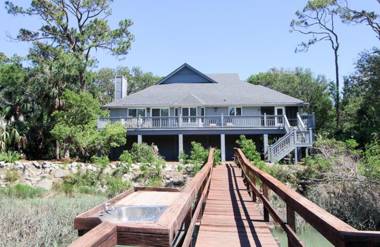 395 Tarpon Boulevard - Four Bedroom House