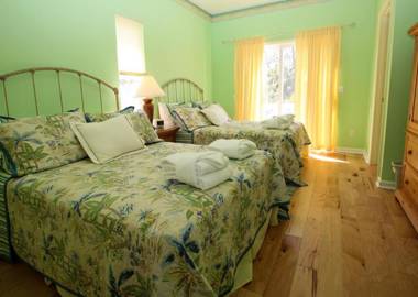 52 Davis Love - Three Bedroom House