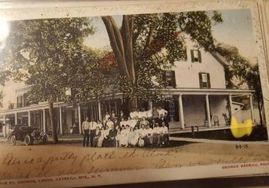 Murphys Law Inn 4