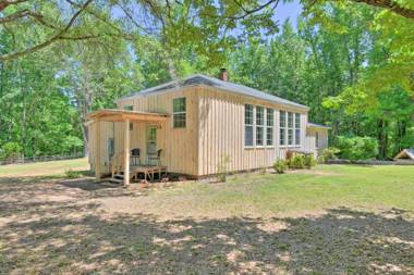 Bright Converted Schoolhouse in Chesterfield!