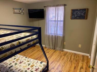 Hales Bar Marina and Resort