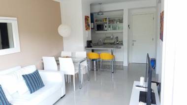 PENTHOUSE CON TERRAZA PARRILLERO Y JACUZZI PROPIO IDEAL ÉPOCA CON PANDEMIA -Edificio Jardins Del Est San Rafael-