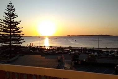 Apartamento en Edificio Vanguardia frente al mar