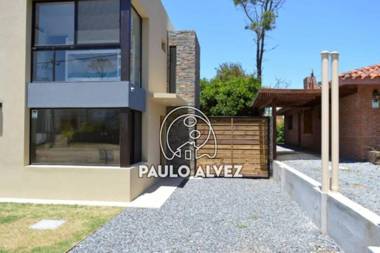 ALBATROS Moderno Dúplex a 80 metros de la Playa San Francisco Uruguay