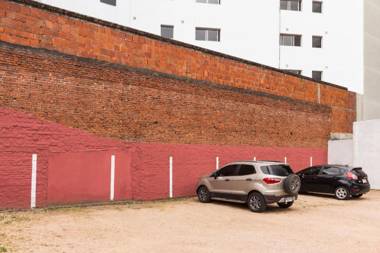 Days Inn by Wyndham Montevideo