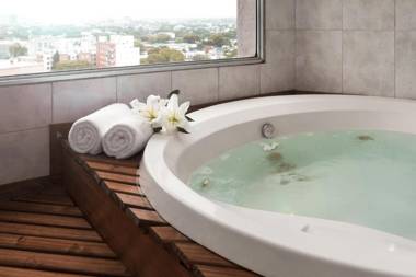 Days Inn by Wyndham Montevideo