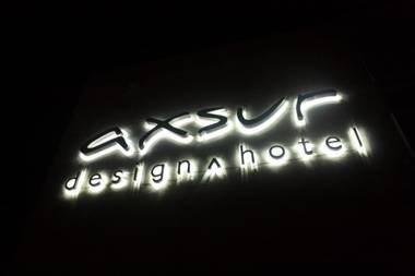 AXSUR Design Hotel