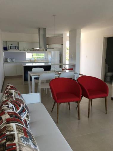 DOS ORILLAS 413 BY GM RENTALS