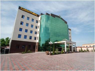 Golden Valley Hotel