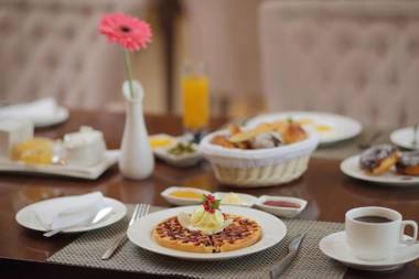 Lotte City Hotel Tashkent Palace