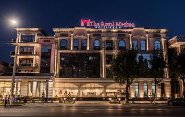The Royal Mezbon Hotel & SPA