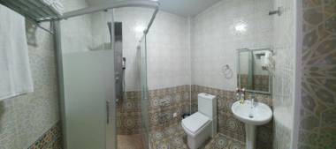 ARK BILLUR HALAL Hotel