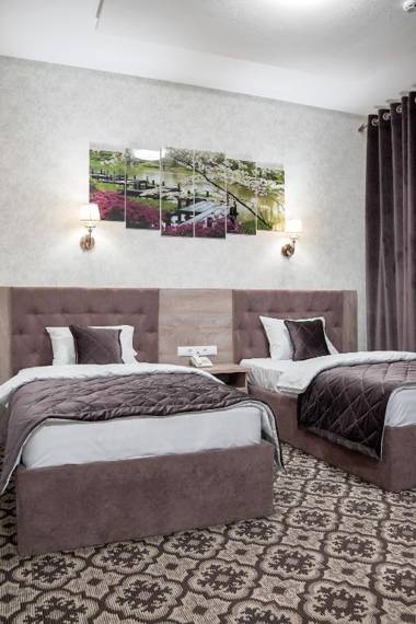 Level Hotel