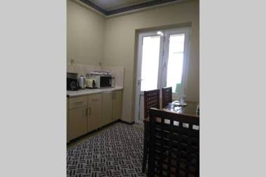 City Centre HAMZA 1 min Metro 2 bed Apartment. NEW