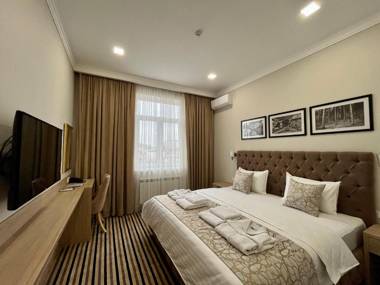 Bristol Hotel Tashkent