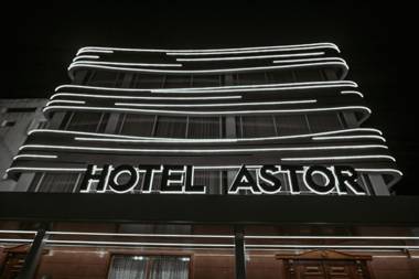 Astor Hotel